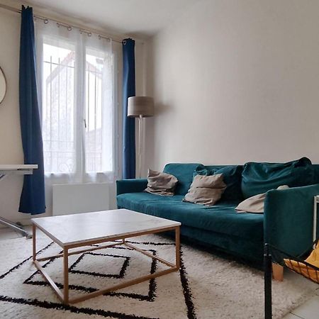 Modern 1 Bedroom Apartment Near The Metro. Ivry-sur-Seine Exterior foto