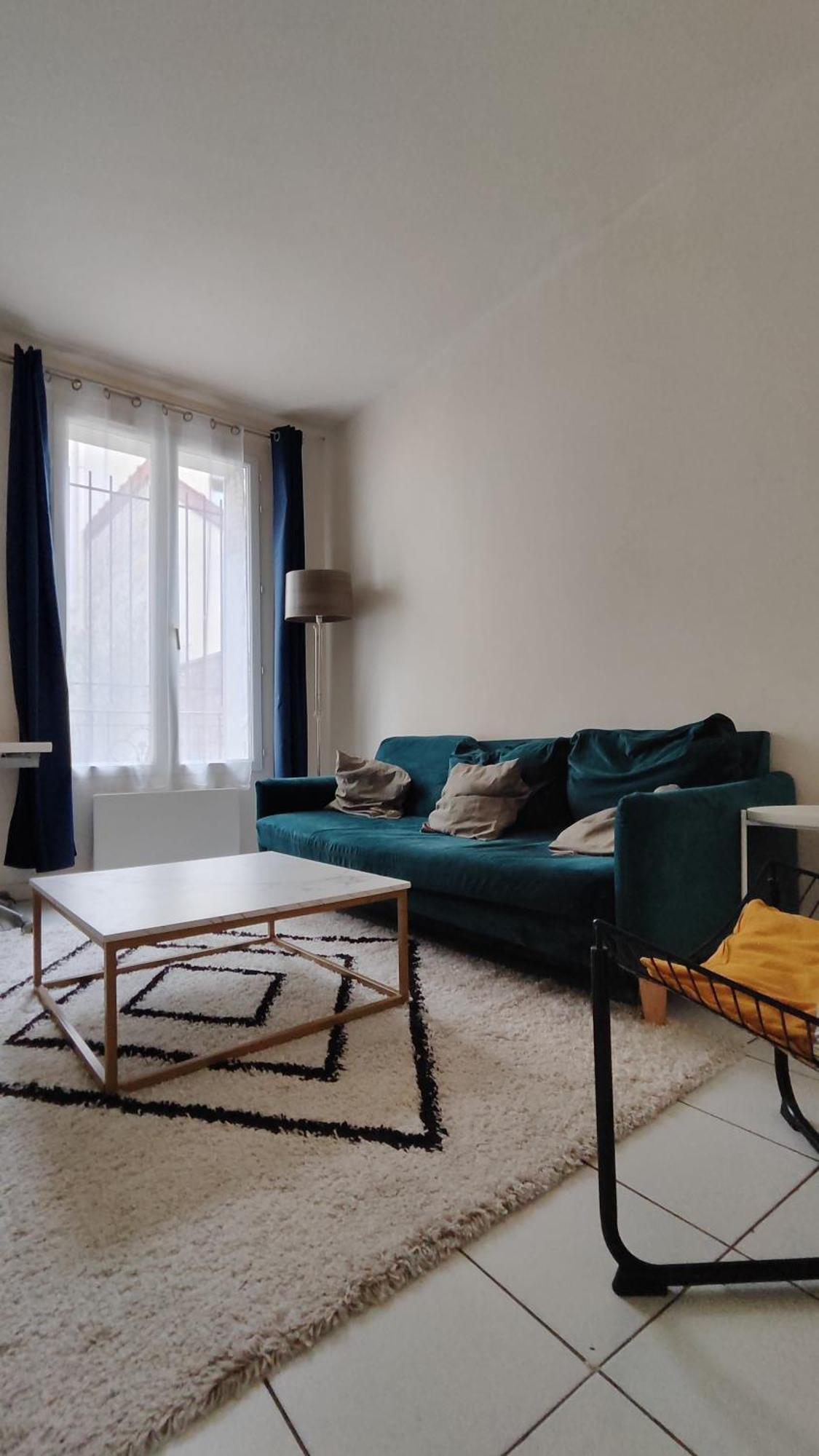 Modern 1 Bedroom Apartment Near The Metro. Ivry-sur-Seine Exterior foto