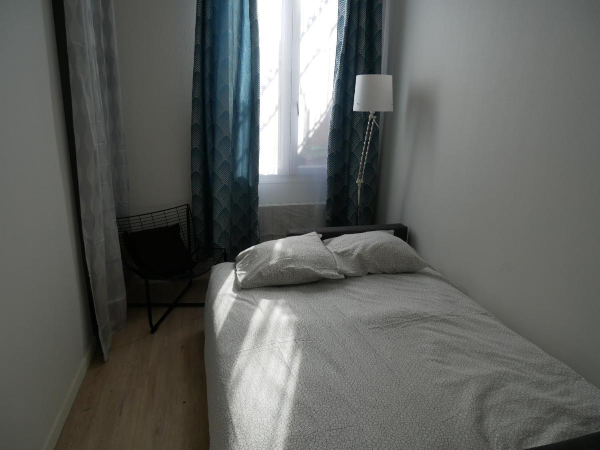 Modern 1 Bedroom Apartment Near The Metro. Ivry-sur-Seine Exterior foto