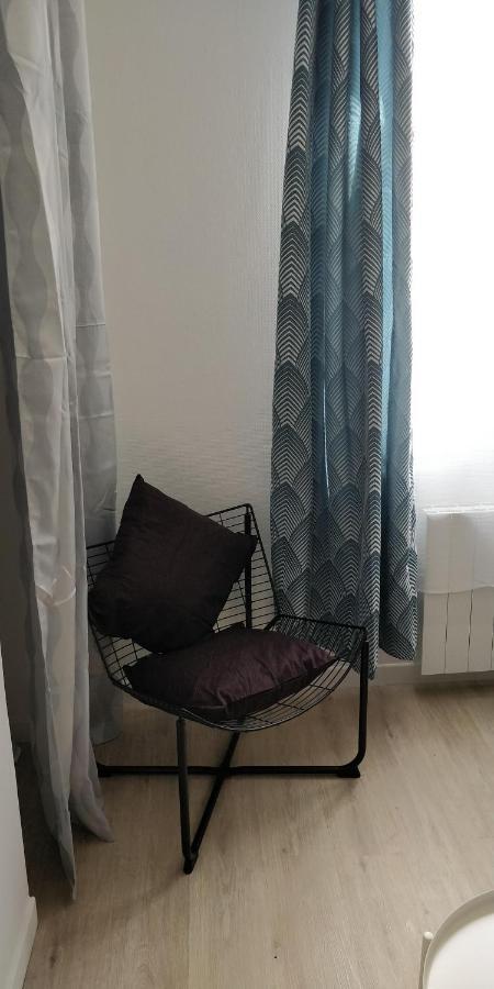 Modern 1 Bedroom Apartment Near The Metro. Ivry-sur-Seine Exterior foto