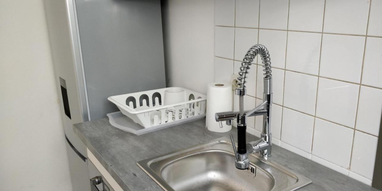 Modern 1 Bedroom Apartment Near The Metro. Ivry-sur-Seine Exterior foto